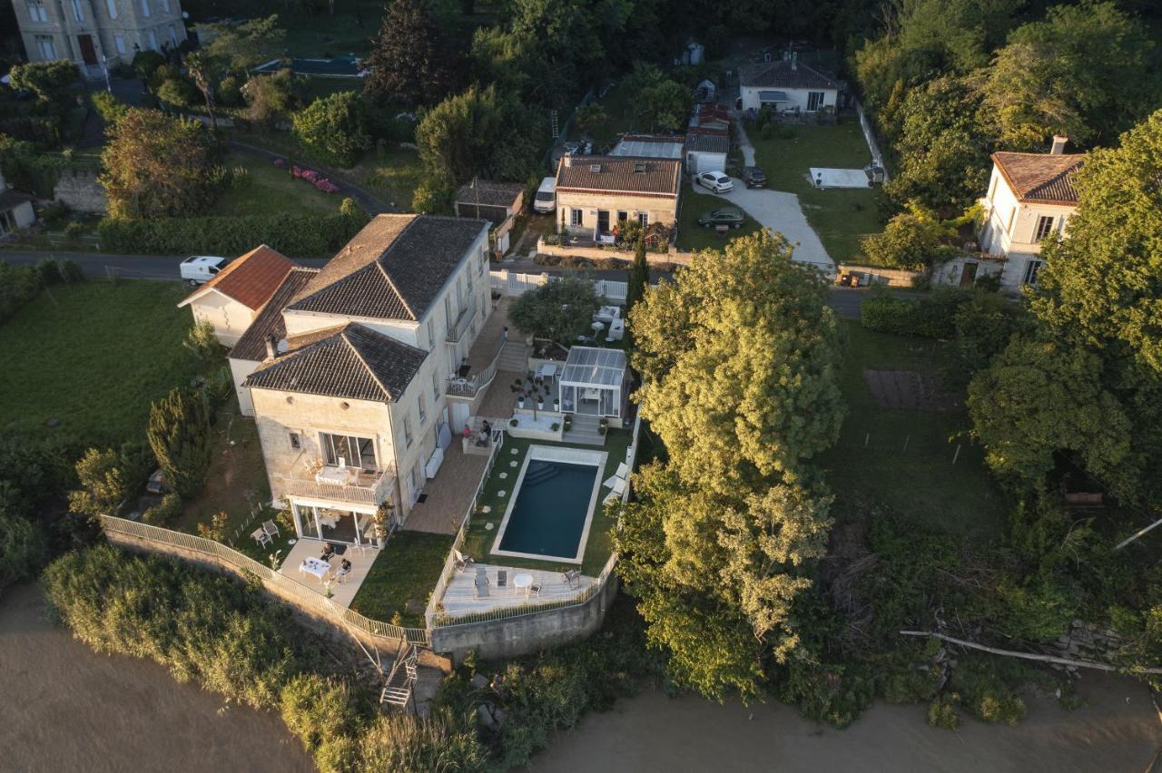 Domaine La Corniche Bed & Breakfast Bayon Bagian luar foto